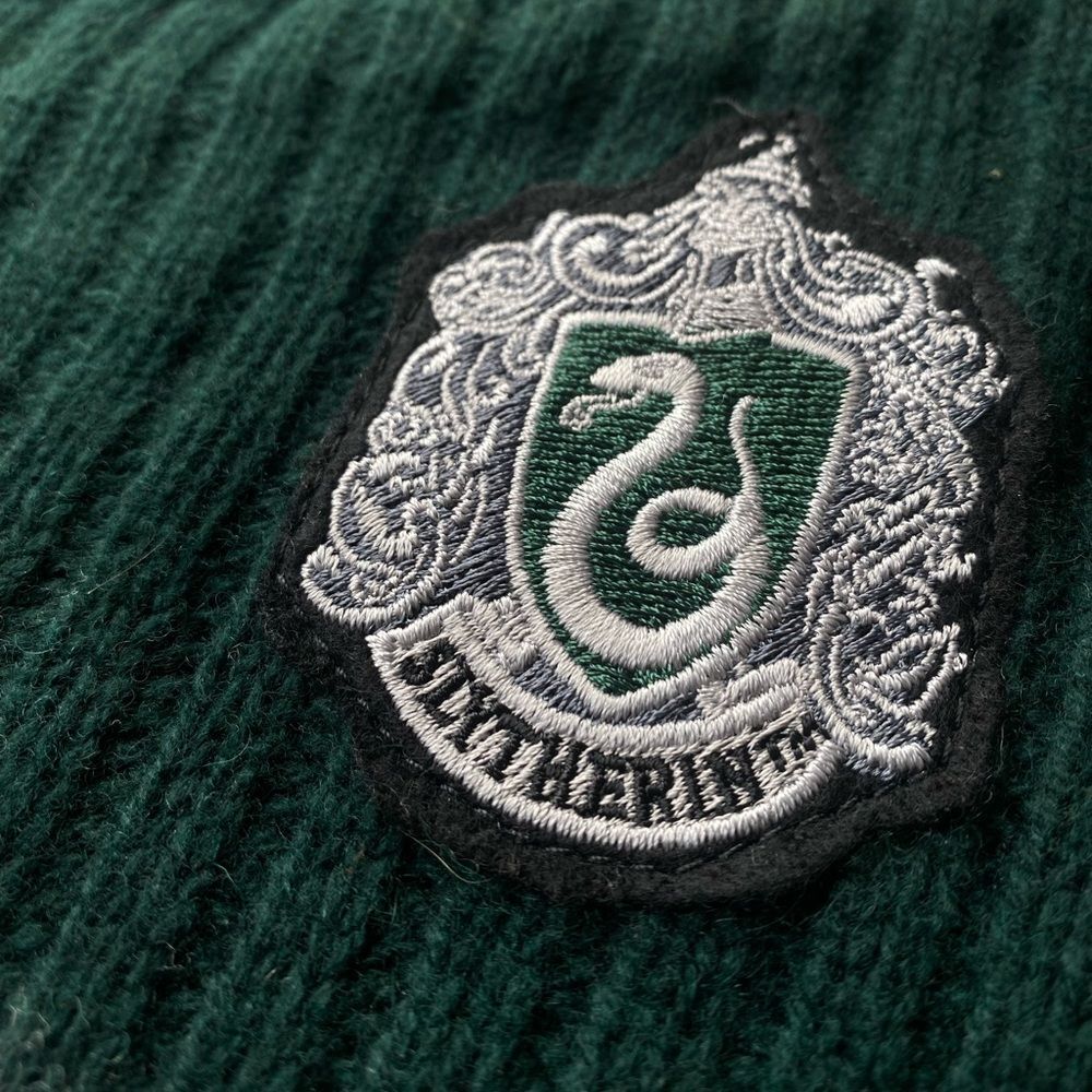Harry Potter Medium Slytherin Wool Sweater Lambswool Quidditch - Picture 1 of 10